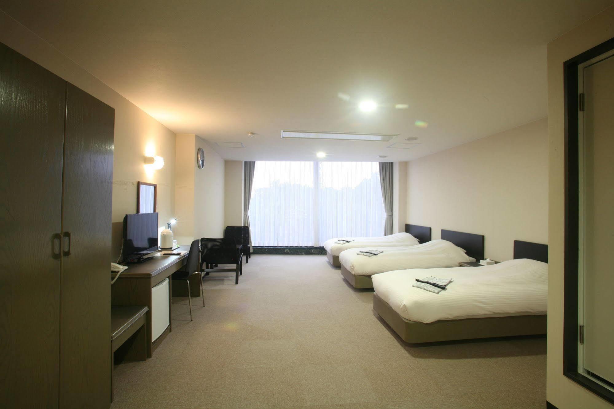 Rodisson Hotel Chubu International Airport Paradia Bagian luar foto